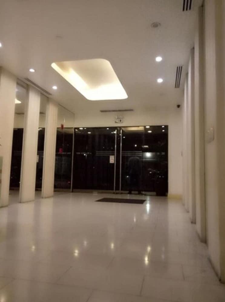 ดรากอนลิงค์ สวีท Hotel Makati City ภายนอก รูปภาพ